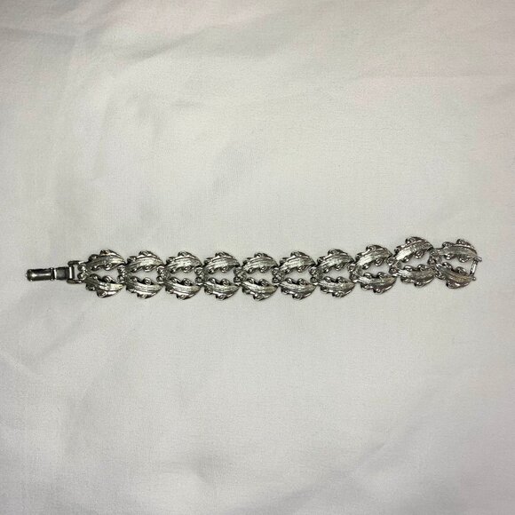 VTG Coro Silver Tone Art Deco Bracelet Statement Piece Costume Jewelry - Picture 6 of 7